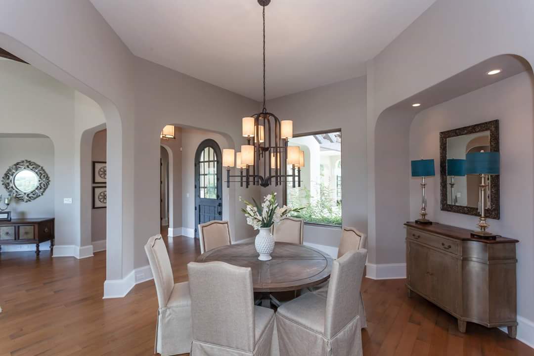 Interior dining room painting in San Antonio